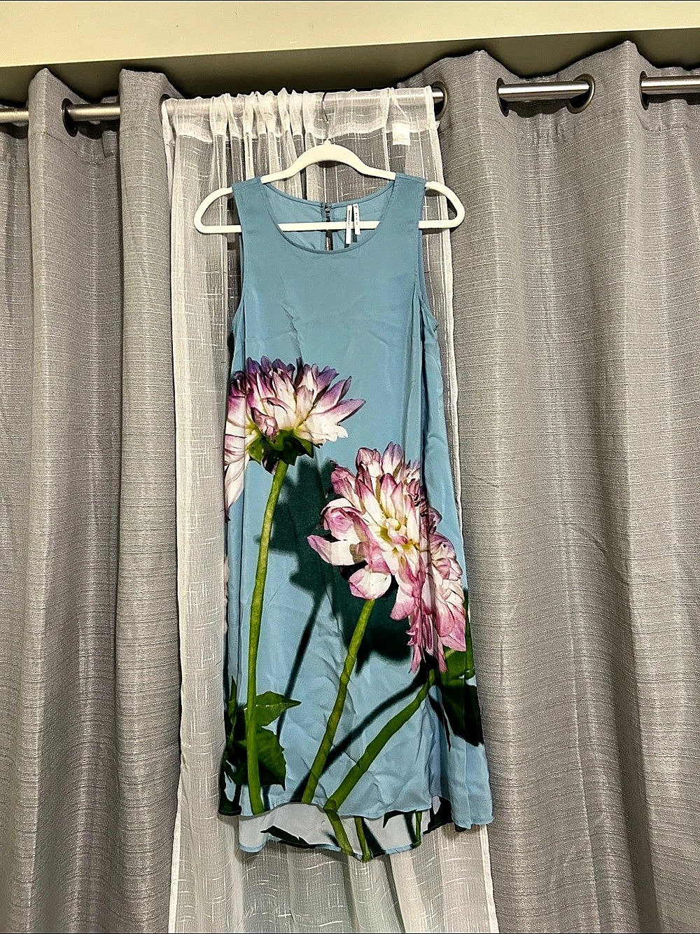 Anthropologie Floral Maxi Dress in Blue & Pink Size 4 Like New